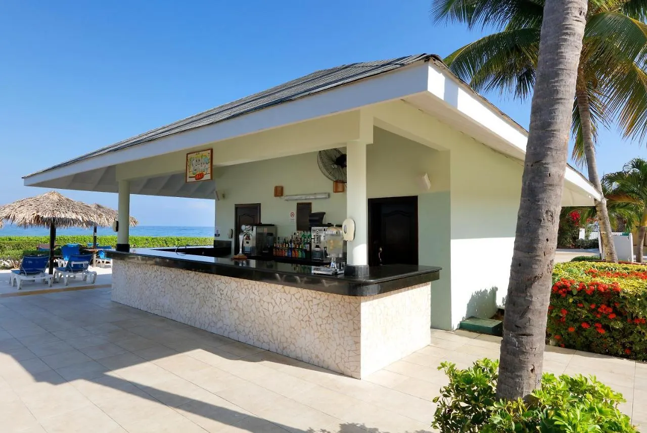 *****  Grand Palladium Jamaica Resort & Spa All Inclusive Lucea Jamaica